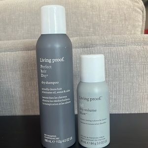 Living Proof Dry Shampoo + Volume Blast
